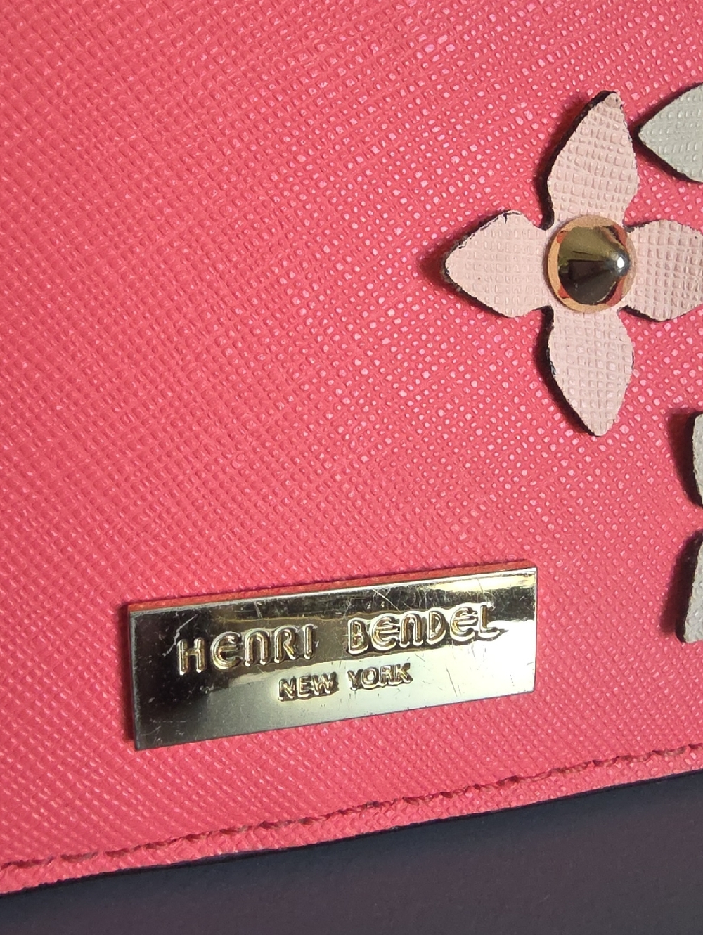 HENRI BENDEL Bright Coral With Floral Apllique Bifold Wallet - Picture 3 of 12